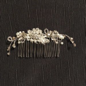 Sturdy handmade bridal comb